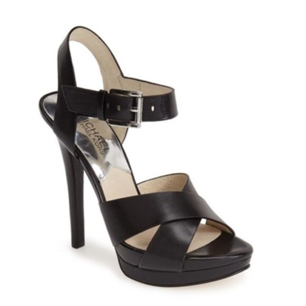 Womens Oksana Sandal